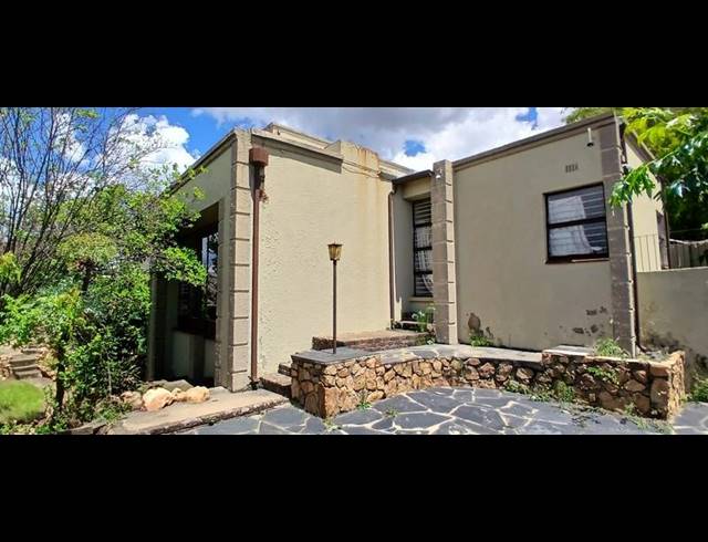 4 BEDROOM HOUSE FOR SALE IN ONTDEKKERSPARK